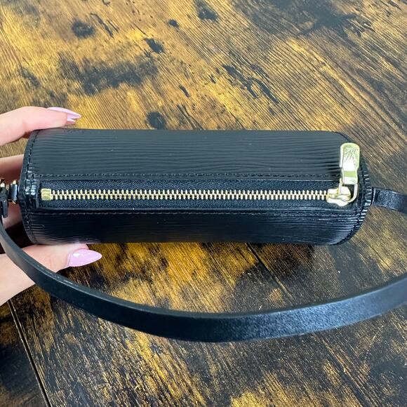 Louis Vuitton Mini Papillon Pouch Bag - Black Epi Leather - Picture 7 of 12